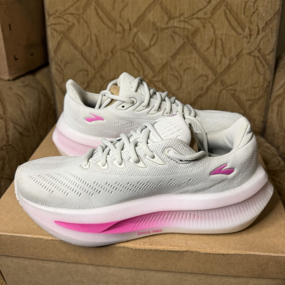 Brooks Glycerin Max 2 Grey Pink White 1204681B048 Women Size 8.5 Running Shoes - Picture 3 of 9